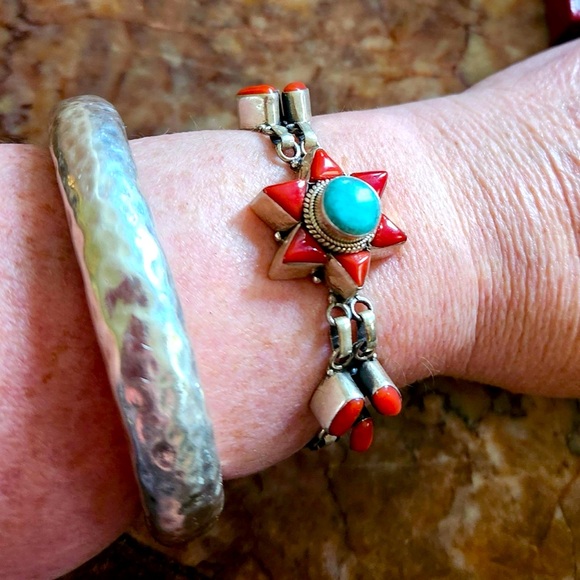 Beautiful toggle bracelet - Picture 2 of 6